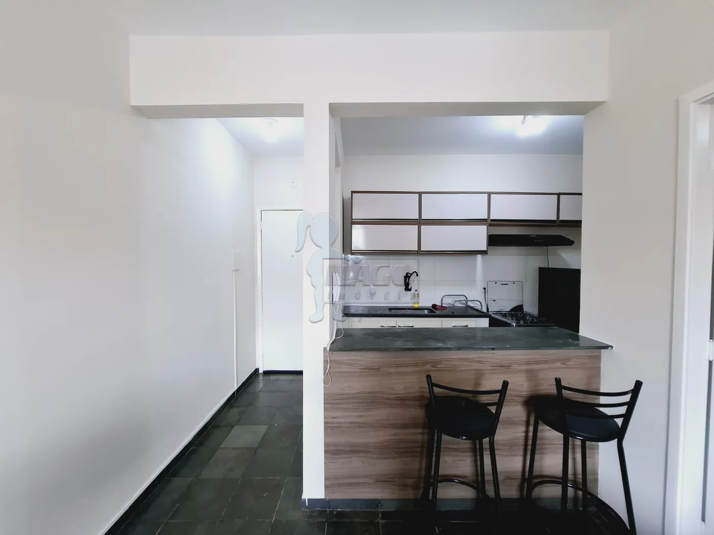 Alugar Apartamento / Padrão em Ribeirão Preto R$ 1.200,00 - Foto 4