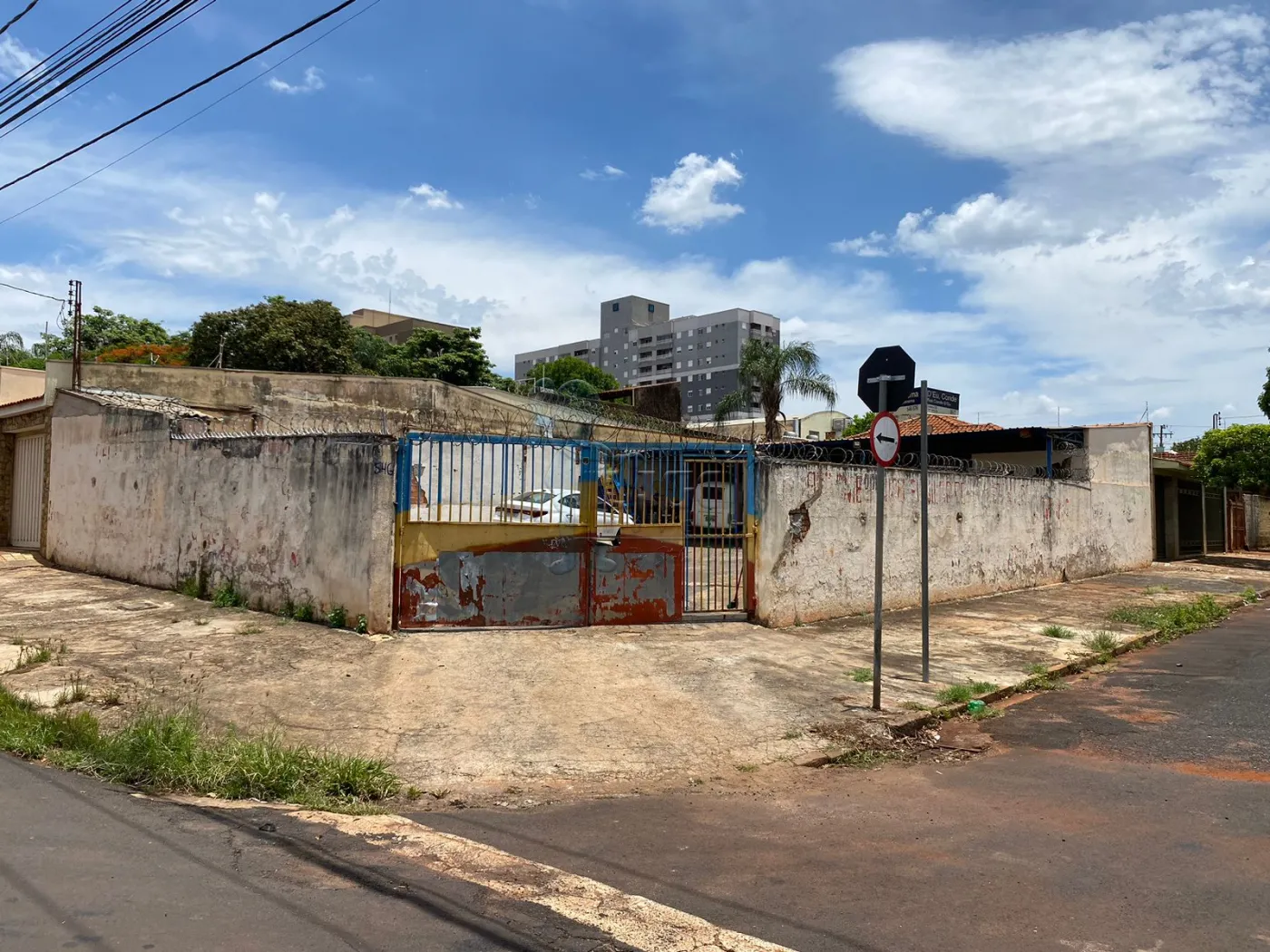 Comprar Terreno / Padrão em Ribeirão Preto R$ 370.000,00 - Foto 4