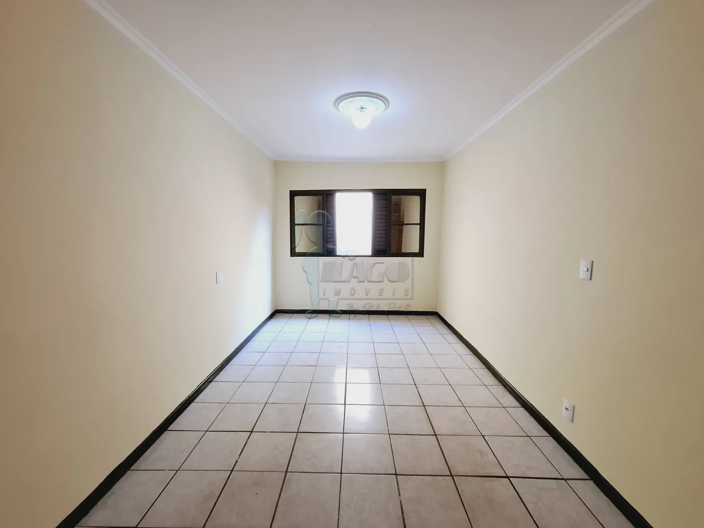 Alugar Casa / Padrão em Ribeirão Preto R$ 1.700,00 - Foto 14