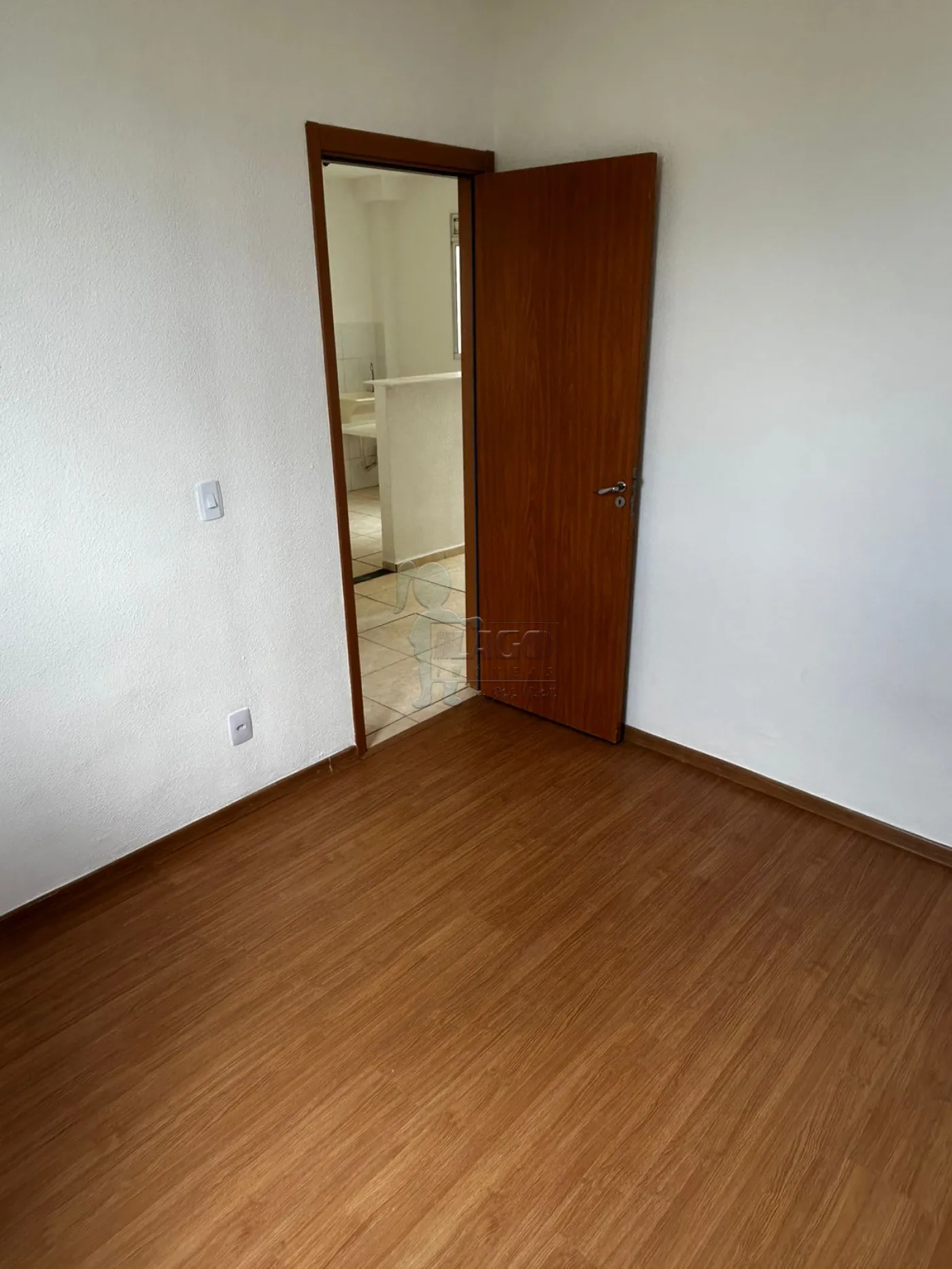 Alugar Apartamento / Padrão em Ribeirão Preto R$ 1.000,00 - Foto 10