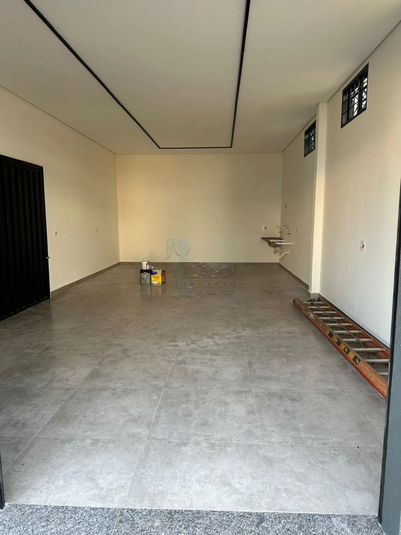 Alugar Comercial padrão / Salão em Ribeirão Preto R$ 3.000,00 - Foto 1