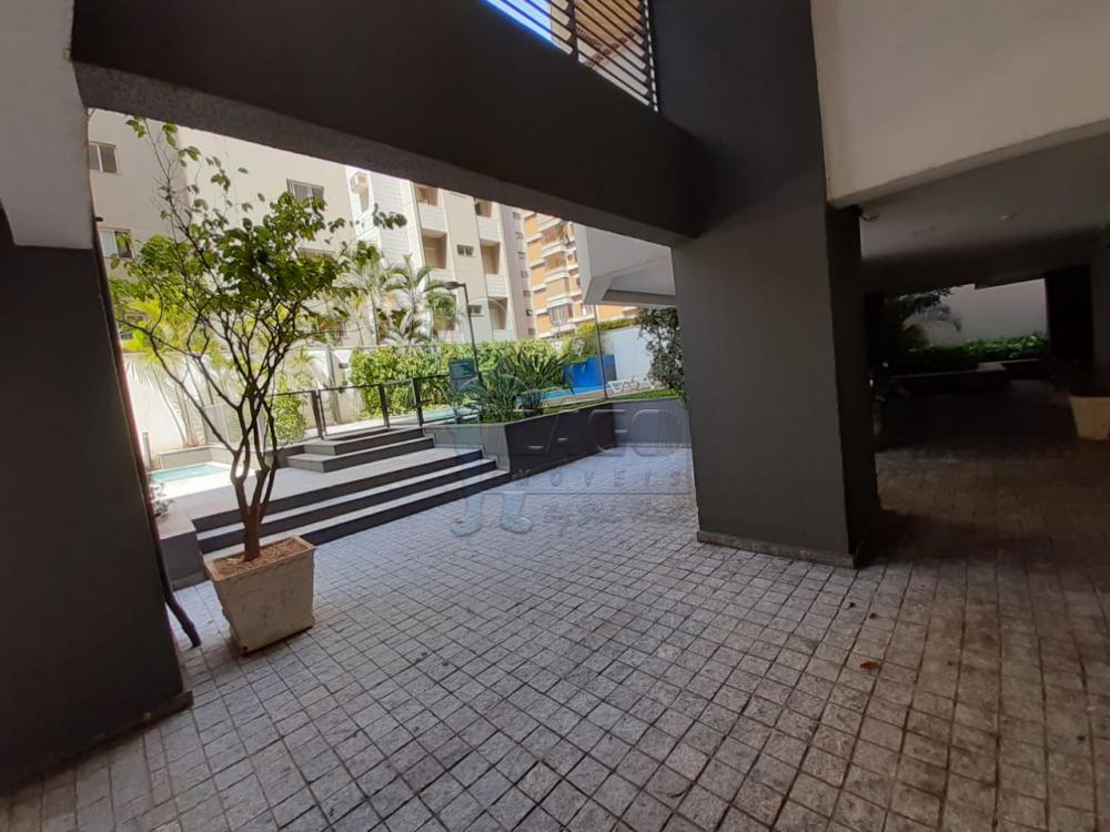Alugar Apartamentos / Padrão em Ribeirão Preto R$ 1.300,00 - Foto 32