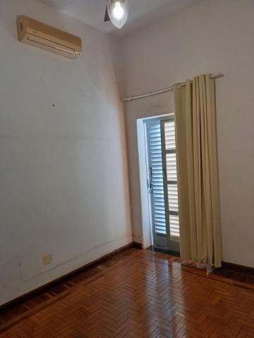 Alugar Casa / Padrão em Ribeirão Preto R$ 1.800,00 - Foto 5