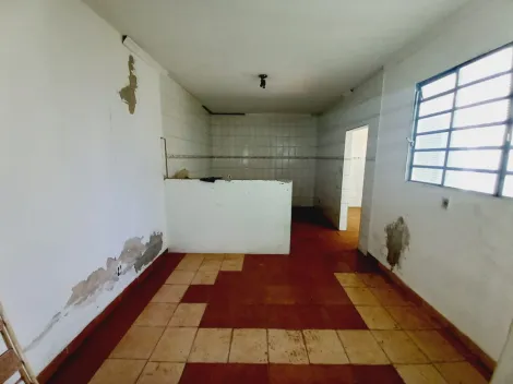 Alugar Casa / Padrão em Ribeirão Preto R$ 1.200,00 - Foto 4