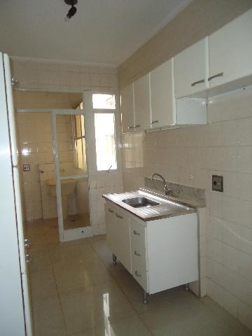 Alugar Apartamento / Padrão em Ribeirão Preto R$ 900,00 - Foto 4