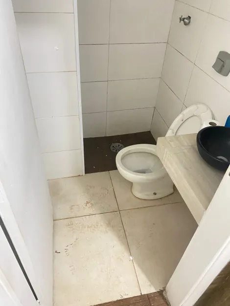 Alugar Apartamento / Kitnet em Ribeirão Preto R$ 700,00 - Foto 6