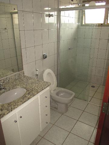 Alugar Apartamento / Padrão em Ribeirão Preto R$ 1.100,00 - Foto 16