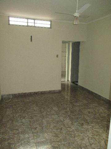 Alugar Casa / Padrão em Ribeirão Preto R$ 1.300,00 - Foto 23