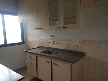 Alugar Apartamento / Padrão em Ribeirão Preto R$ 900,00 - Foto 7