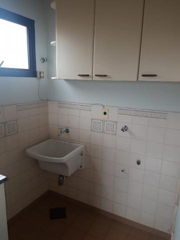 Alugar Apartamento / Padrão em Ribeirão Preto R$ 900,00 - Foto 9