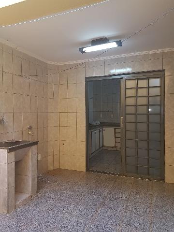 Alugar Apartamento / Padrão em Ribeirão Preto R$ 1.100,00 - Foto 7