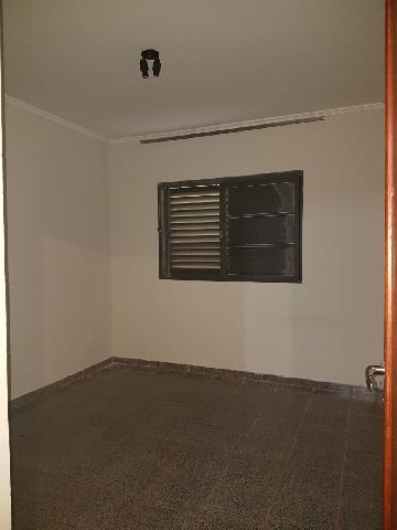 Alugar Apartamento / Padrão em Ribeirão Preto R$ 1.100,00 - Foto 11