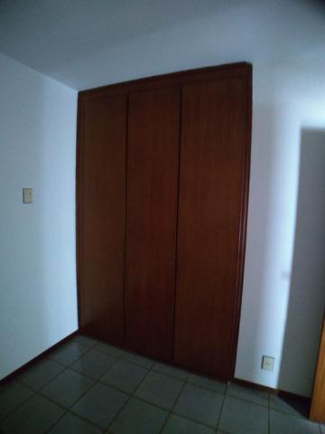 Alugar Apartamento / Padrão em Ribeirão Preto R$ 1.500,00 - Foto 16