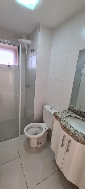 Alugar Apartamento / Padrão em Ribeirão Preto R$ 700,00 - Foto 9