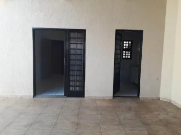 Alugar Casa / Padrão em Ribeirão Preto R$ 1.500,00 - Foto 8