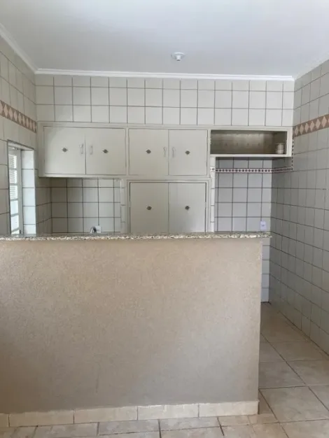 Alugar Casa / Padrão em Ribeirão Preto R$ 3.300,00 - Foto 6