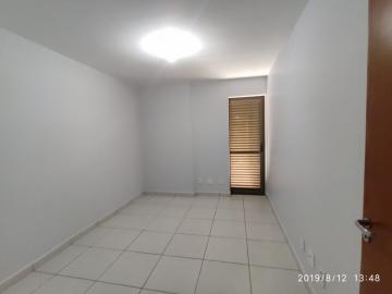 Alugar Apartamento / Padrão em Ribeirão Preto R$ 1.700,00 - Foto 9