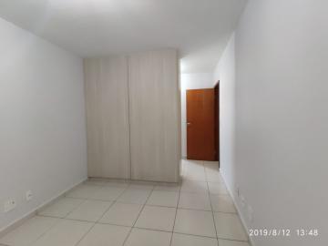 Alugar Apartamento / Padrão em Ribeirão Preto R$ 1.700,00 - Foto 12