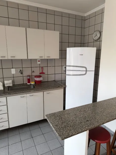 Alugar Apartamento / Padrão em Ribeirão Preto R$ 1.700,00 - Foto 4