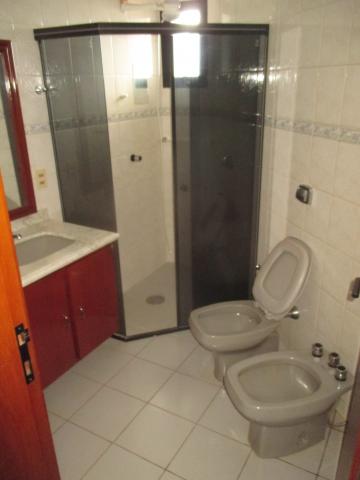 Alugar Apartamento / Padrão em Ribeirão Preto R$ 1.200,00 - Foto 18