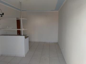 Alugar Casa / Padrão em Ribeirão Preto R$ 1.200,00 - Foto 1