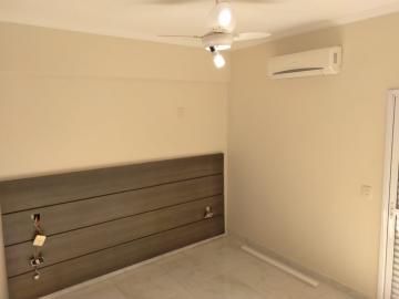 Alugar Apartamento / Padrão em Ribeirão Preto R$ 1.800,00 - Foto 10