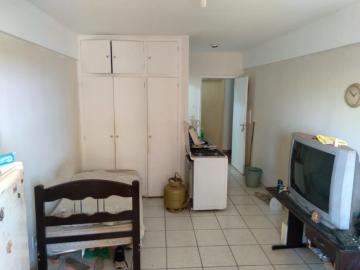 Apartamento / Kitnet em Ribeirão Preto , Comprar por R$94.000,00