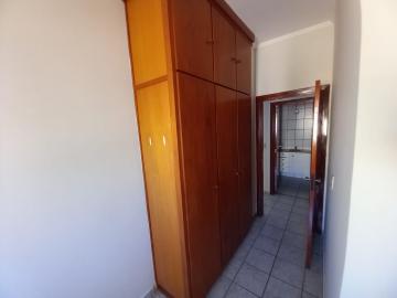 Alugar Apartamento / Padrão em Ribeirão Preto R$ 750,00 - Foto 8