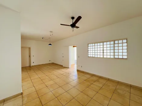 Alugar Casa / Padrão em Ribeirão Preto R$ 2.600,00 - Foto 5