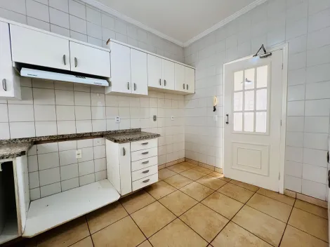 Alugar Casa / Padrão em Ribeirão Preto R$ 2.600,00 - Foto 10