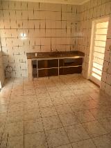 Alugar Casa / Padrão em Ribeirão Preto R$ 1.700,00 - Foto 8