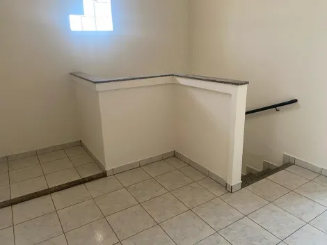 Alugar Casa / Padrão em Ribeirão Preto R$ 1.500,00 - Foto 18