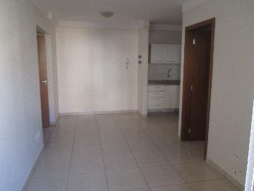 Alugar Apartamento / Padrão em Ribeirão Preto R$ 1.200,00 - Foto 3