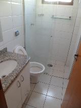 Alugar Apartamento / Padrão em Ribeirão Preto R$ 850,00 - Foto 2