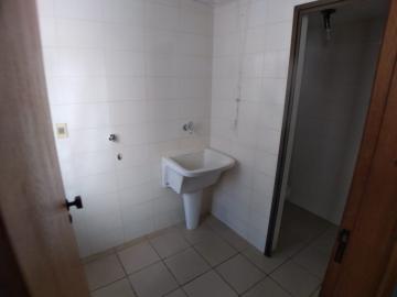 Alugar Apartamentos / Padrão em Ribeirão Preto R$ 1.200,00 - Foto 8