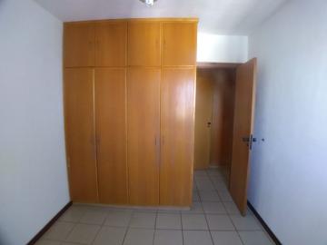 Alugar Apartamentos / Padrão em Ribeirão Preto R$ 1.200,00 - Foto 9