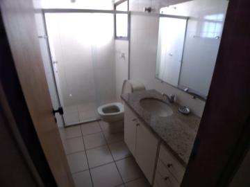 Alugar Apartamento / Padrão em Ribeirão Preto R$ 1.200,00 - Foto 12