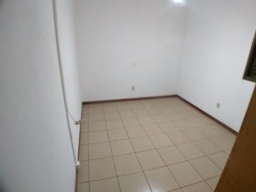 Alugar Apartamento / Padrão em Ribeirão Preto R$ 1.200,00 - Foto 16