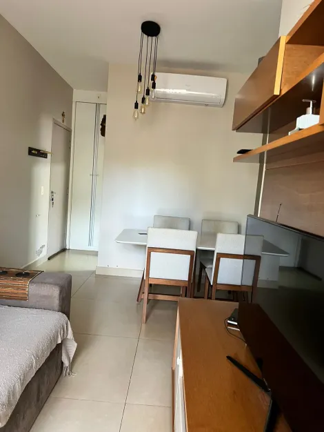 Comprar Apartamento / Padrão em Ribeirão Preto R$ 425.000,00 - Foto 2