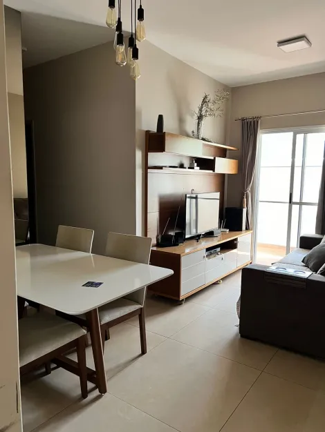 Apartamento / Padrão em Ribeirão Preto Alugar por R$1,00