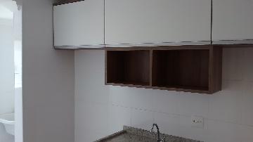 Alugar Apartamentos / Padrão em Ribeirão Preto R$ 1.150,00 - Foto 15