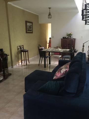 Alugar Casa / Padrão em Ribeirão Preto R$ 1.900,00 - Foto 4