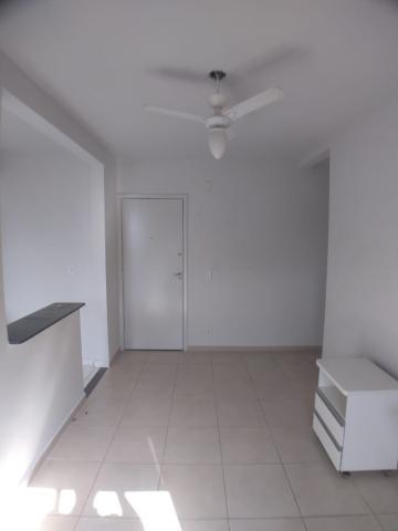 Alugar Apartamento / Padrão em Ribeirão Preto R$ 1.200,00 - Foto 2