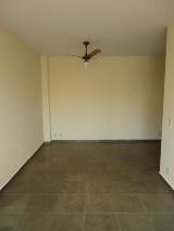 Alugar Apartamento / Padrão em Ribeirão Preto R$ 500,00 - Foto 2