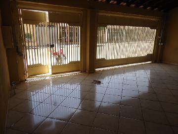 Alugar Casa / Padrão em Ribeirão Preto R$ 900,00 - Foto 2