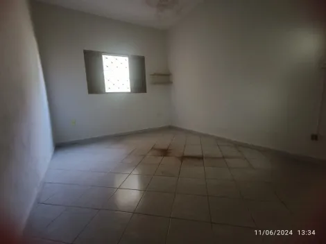 Alugar Casa / Padrão em Ribeirão Preto R$ 700,00 - Foto 6