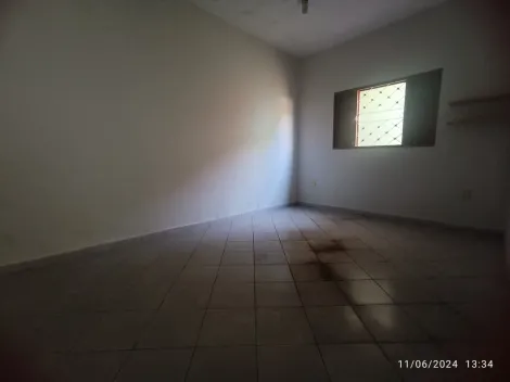 Alugar Casa / Padrão em Ribeirão Preto R$ 700,00 - Foto 8