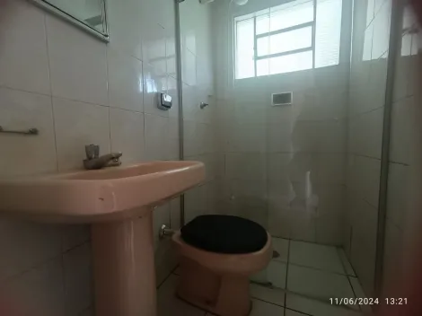 Alugar Casa / Padrão em Ribeirão Preto R$ 700,00 - Foto 34