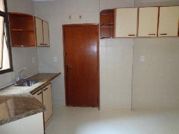 Alugar Apartamento / Padrão em Ribeirão Preto R$ 1.300,00 - Foto 3