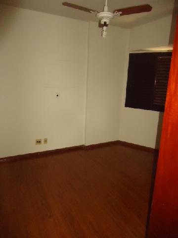 Alugar Apartamento / Padrão em Ribeirão Preto R$ 1.800,00 - Foto 7